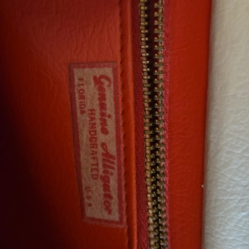 Authentic Genuine Alligator handbag - Picture 7 of 7